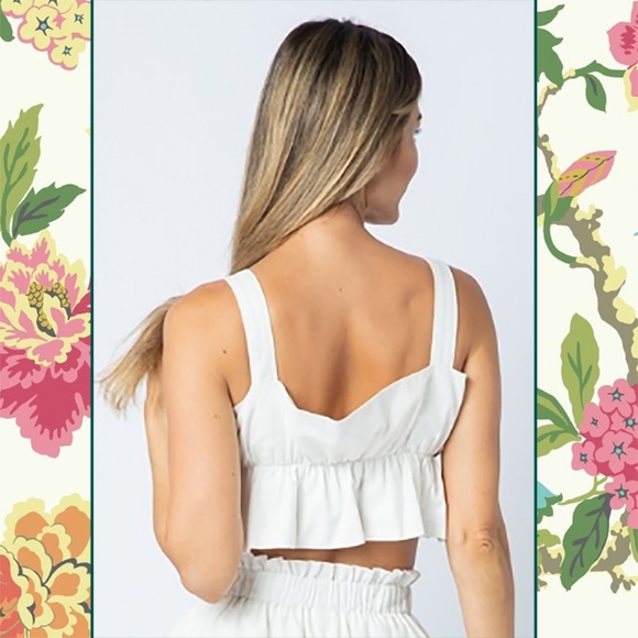 🌴💕Sexy Ruffle Crop Top / Bandeau💕🌴 - Picture 4 of 7